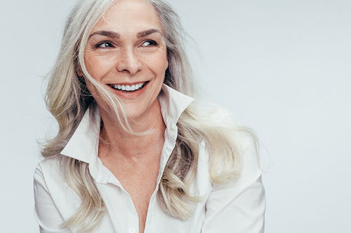 A Guide to Lactic Acid: The Gentle Skincare Hero